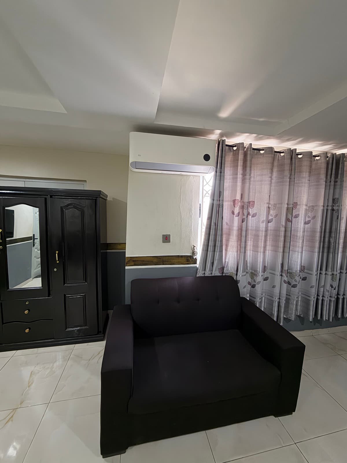 Executive room 8